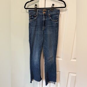 MOTHER Women’s Jeans 25 The Insider Crop Step Fray Teaming Up Wash 26” inseam